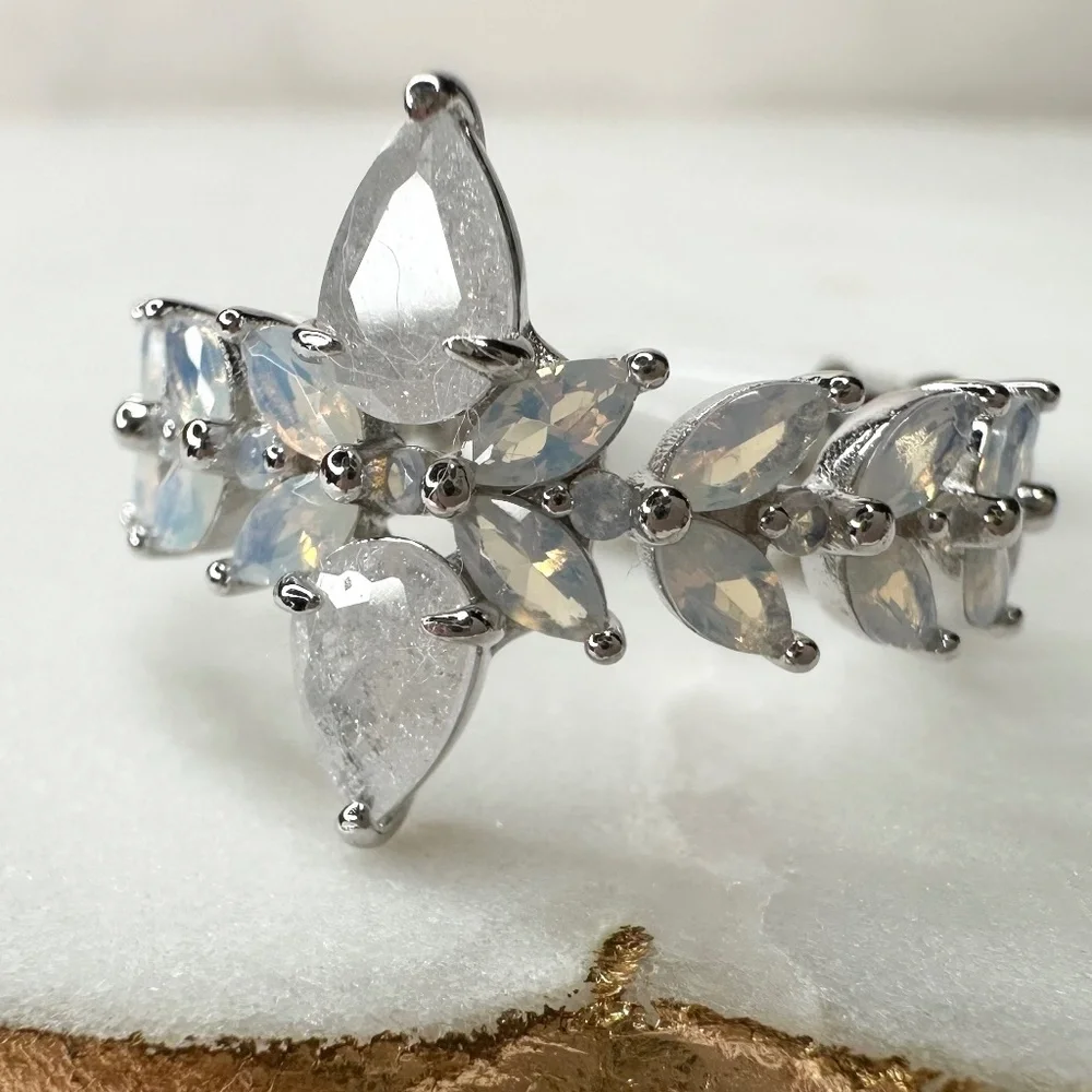 Bomb Party Twice As Nice Sterling Silver Ice Crystal Ring Size 9 NWT RBP7456
